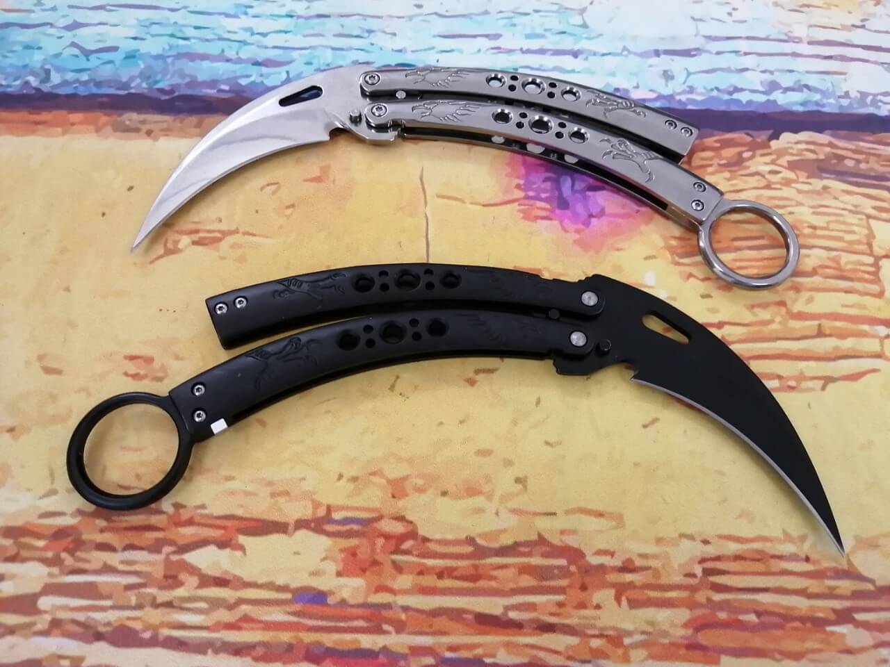 Karambit Balisong Móng Vuốt Trắng Đen